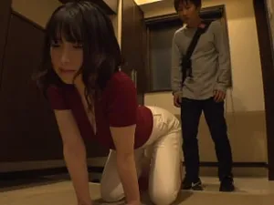 Cô giáo chưa chồng . ngon mlem mlem cặp mông sịn cửng quá anh em ơi . clip được 1 member chia sẻ lên nhóm nhé ! Hiếm mới có quả cô giá real cua này !