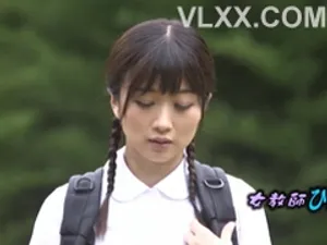Tình một đêm với cô nàng ở quê trên chuyến xe lên tokyo thăm chồng